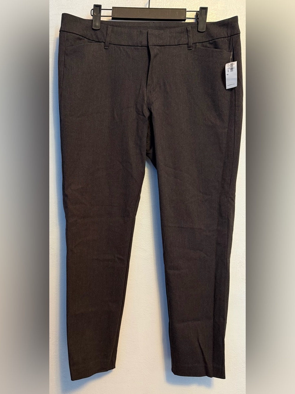 Old Navy Mid-Rise Pixie Ankle Pants - Dark Medium Heathered Grey - 12
